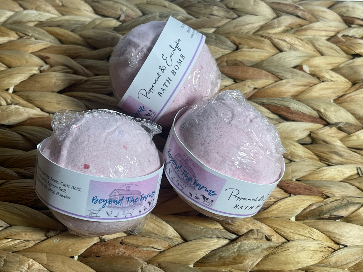 Peppermint & Eucalyptus Bath Bomb